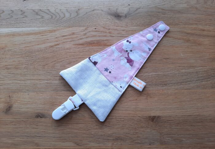Citrouille et Mirabelle, créations artisanales pour bébés et enfants - Attaches tétine bébé lapins rose